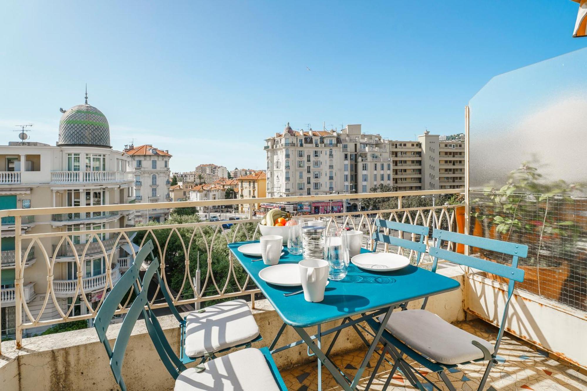 Terrasse Des Oliviers * Nizza